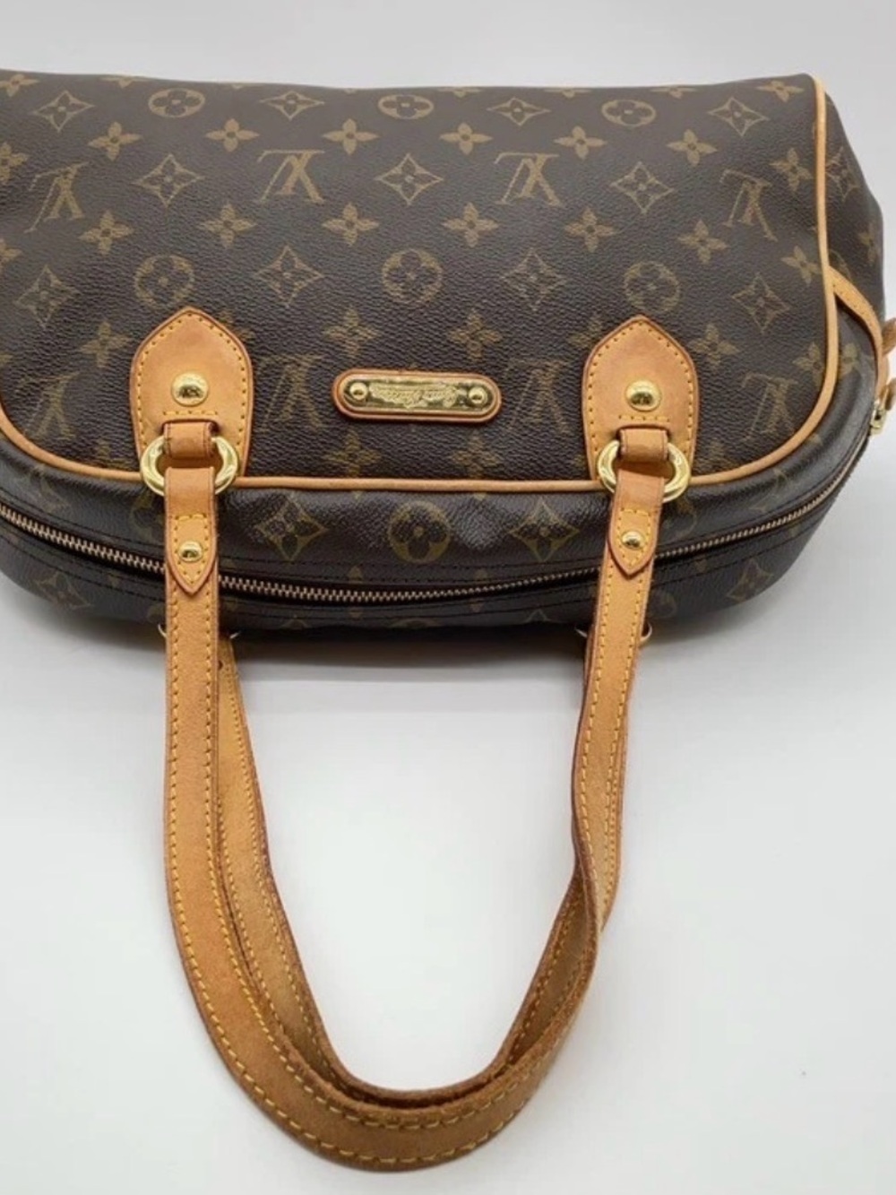 Louis Vuitton Monogram Canvas Shoulder Bag with Vachetta Trim - Picture 7 of 16